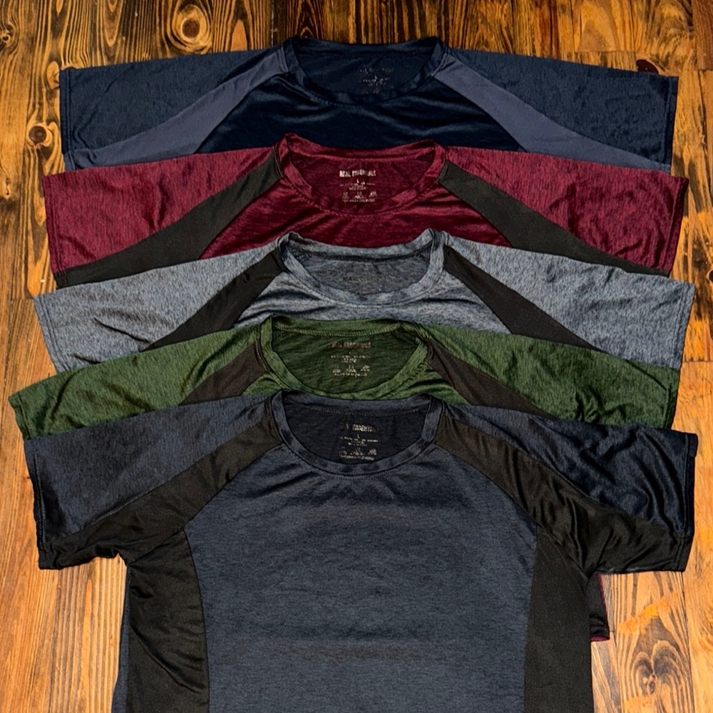 Real Essentials 5 Pack Men’s Short Sleeve Dry Fit Active Crew Neck Tee Shirts